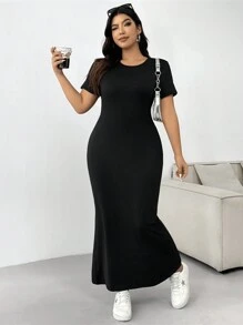SHEIN EZwear 大尺碼女款夏季純色圓領短袖不對稱下擺長款休閒連衣裙 - 黑色 - 查看 1