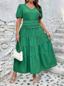 SHEIN Clasi 大尺碼V領褶皺純色休閒夏季短袖連衣裙 - 綠色 - 查看 4