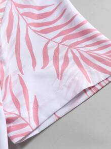 Manfinity RSRT Conjunto de ropa casual de verano para hombres con camisa de manga corta con botones con estampado de plantas hawaianas en la parte delantera y pantalones cortos de un solo color con bolsillo - Rosa vieja - Ver 7