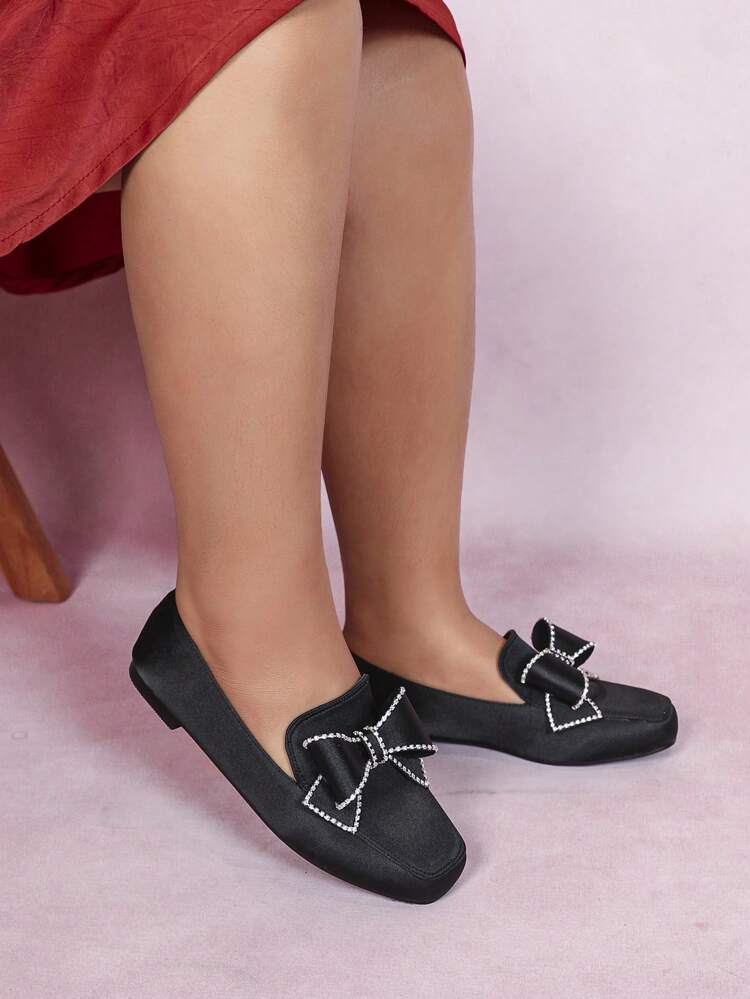 CUCCOO CURVES CUCCOO Women's Wide Fit Butterfly Decorated Flat Shoes Halloween Christmas