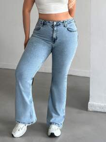 RueChic Hoch taillierte Schlaghose für Frauen mit großen Größen