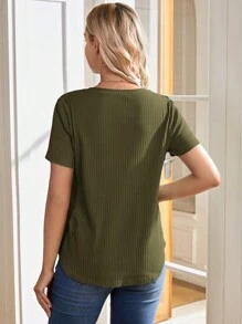SHEIN Solid Color Simple Round Neck Short Sleeve Nursing Top For Daily Wear For Maternity - Army Green - View 2