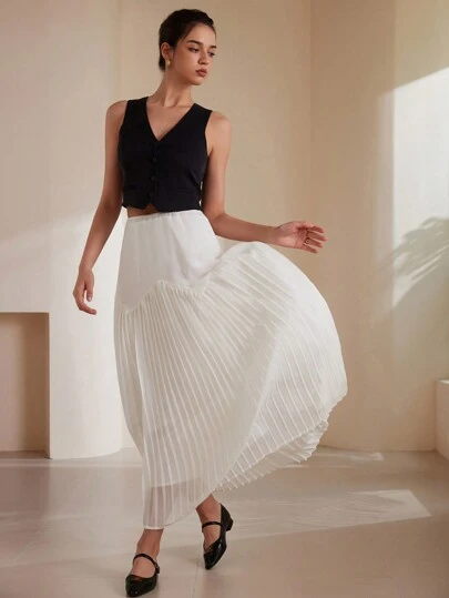 Aveloria Rosie Clean Design Pleated High Waist Bodycon White Long Skirt