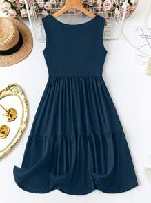 SHEIN LUNE Plus Size Women's Solid Color Sleeveless Daily Wear Dress