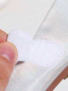 春秋款女童鞋，新款兒童舒適休閒金色公主鞋