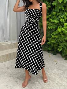 SHEIN Privé Elegante vestido de señora con lunares negros y blancos con cintura fruncida, perfecto para vacaciones, citas, trabajo y salir - Blanco y Negro - Ver 1