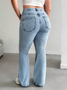 RueChic Hoch taillierte Schlaghose für Frauen mit großen Größen