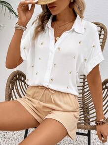 SHEIN Frenchy Vải Crape thêu tinh xảo cỡ lớn, Áo sơ mi họa tiết màu trắng, Quần áo mùa thu, Thoải mái, Boho, Thời trang, Giáo viên thanh lịch, Quần áo trở lại trường - trắng - Xem 1