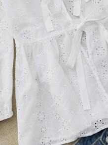 SHEIN VCAY Vải thêu ren màu trơn cổ tròn tay phồng buộc dây phía trước Áo sơ mi nữ, buộc dây phía trước, áo ren - trắng - Xem 4