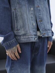 Manfinity Roghcode 男士春夏季加大碼休閒水彩染洗夾克和短褲牛仔套裝 - 深色水洗藍 - 查看 6