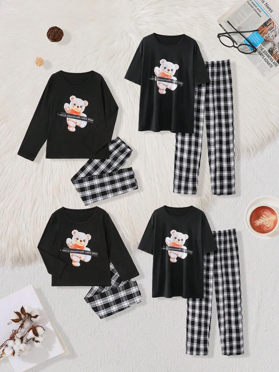 SHEIN 女士熊印花格子长裤和短袖休闲两件套睡衣套装，家庭装（4 件单独出售） - 黑色 - 查看 1