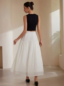 Aveloria Rosie Clean Design Pleated High Waist Bodycon White Long Skirt - White - View 3