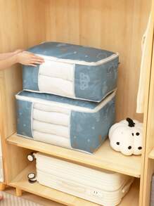 1 pieza Bolsa de almacenamiento de edredones para el hogar, caja de almacenamiento de ropa, bolsa de almacenamiento a prueba de polvo con gráficos de dibujos animados para el armario, bolsas de almacenamiento de edredones con asa, caja de clasificación de ropa resistente al polvo y de uso múltiple para el hogar (azul marino)- Decoraciones de otoño, decoración festiva, decoración de habitación, decoración del hogar, decoración de dormitorio, decoración navideña para regalar en días festivos