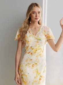 MOTF PREMIUM FLORAL PRINT V-NECK FLUTTER SLEEVE TOP & SPLIT HEM DRESS - Yellow - View 3