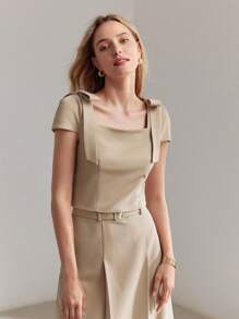 MOTF PREMIUM SQUARE NECK BOW SHOULDER BLOUSE