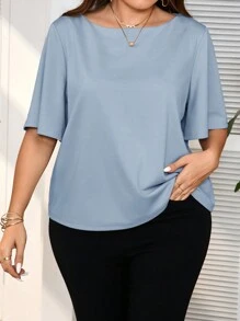 SHEIN Frenchy 大尺碼女性夏季純色圓領寬鬆休閒短袖T恤