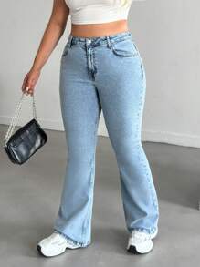 RueChic Hoch taillierte Schlaghose für Frauen mit großen Größen