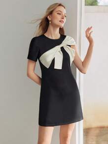 MOTF PREMIUM CONTRAST BOW DETAIL SLIM FIT SHORT DRESS - Black - View 2
