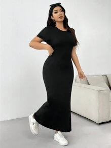 SHEIN EZwear 大尺碼女款夏季純色圓領短袖不對稱下擺長款休閒連衣裙 - 黑色 - 查看 4