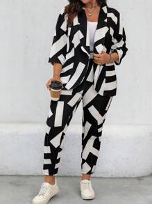SHEIN LUNE Conjunto de Blazer e Calça Estampada de Estilo Casual Feminino, Plus Size, Estampa Aleatória, Estilo Simples - Preto e Branco - Visão 5