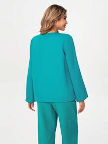 TaskEZ Women Scrubs Relaxed Fit 2-Pocket Snap-Front Scrub Jacket For Women Women's Spring And Autumn Solid Color Lantern Sleeve Double Pocket  Workwear Jacket Scrubs Uniform - Mint Green - View 4