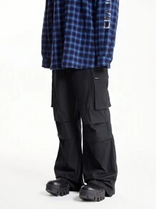 Manfinity VCAY 男士街头棉质中腰拉链多口袋喇叭下摆宽松休闲工装裤 - 黑色 - 查看 2