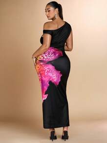 SHEIN BAE 加大尺寸女士黑色純色印花不對稱領口褶皺修身長款夏季連衣裙 - 彩色 - 查看 2