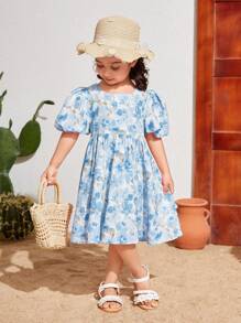 SHEIN Young Girl Woven Ditsy Floral Loose Fit Casual Vacation Dress With Round Neckline And Puff Sleeves