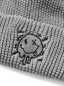 XYZ Studio 艺术家运动街头风个性化笑脸刺绣针织帽，男士款，节日，冬季 - 灰色 - 查看 3