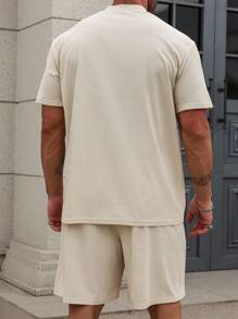 Manfinity Homme Men's Summer Solid Color Short Sleeve Waffle Check Tie T-Shirt And Shorts Set - Apricot - View 2