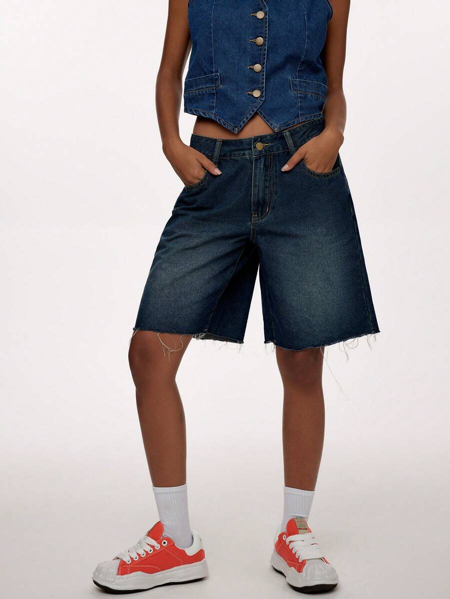 Forever 21 Women's Vintage Low Waist Denim Wide Leg Shorts With Frayed Hems And Pockets