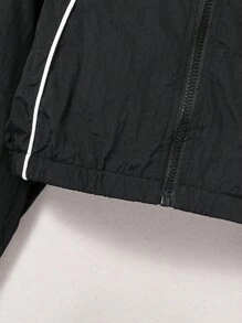 Tween Girl 舒适长袖连帽夹克，配有反光条纹和夜光元素 - 黑色 - 查看 3