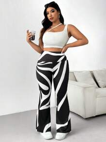 SHEIN EZwear Plus Size Allover Print Casual Flared Pants