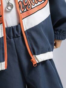 SHEIN 2 chiếc áo khoác có mũ trùm đầu dài tay thường ngày dành cho bé trai có bộ quần và chắp vá in chữ, thoải mái và thoáng khí để mặc hàng ngày, hoạt động ngoài trời, du lịch, đi học, mùa thu đông - Nhiều màu - Xem 6