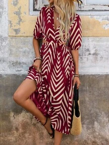 SHEIN LUNE Váy buộc dây eo in họa tiết ngẫu nhiên cho kỳ nghỉ lễ - Đỏ - Xem 6