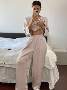 DAZY Simple V-Neck Loose Satin Pajama Set With Arc-Shaped Hem - Champagne - View 3