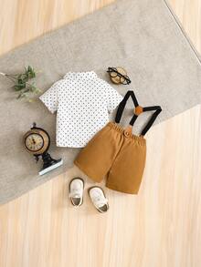 SHEIN Ropa de verano para bebé niño, atuendo de caballero con camisa de manga corta estampada de lunares y pantalones cortos con tirantes - Blanco - Ver 2