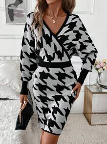 SHEIN Clasi 女士冬季温暖、优雅、性感的深 V 领设计，带有千鸟格图案，适合派对、工作和外出 - 毛衣裙 - 黑與白 - 查看 4