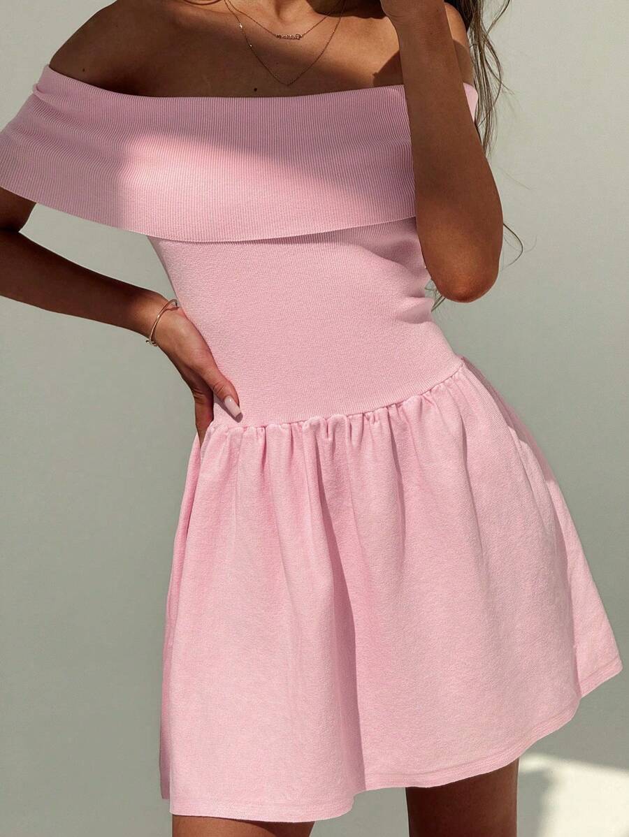 SHEIN Privé Áo len ôm sát vai Plus Size dành cho nữ có eo thon và viền loe, màu hồng hoàn hảo cho buổi hẹn hò lãng mạn - Hồng - Xem 1