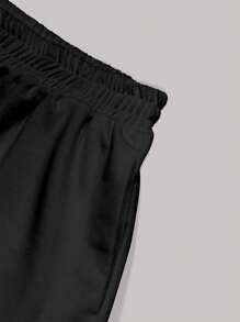 SHEIN EZwear Quần short dây rút nữ có túi, in chữ và hoạt hình Quần short mùa hè thông thường - màu đen - Xem 5