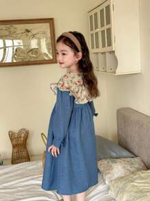 SHEIN Kleine Mädchen Urlaubs Lässig Patchwork Blumenkleid