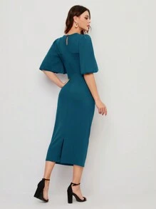 Mulvari Butterfly Sleeve Keyhole Back Split Hem Dress - Teal Blue - View 2