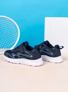 男童春秋双网眼透气运动鞋，轻便柔软的网眼鞋面，可调节钩环带，易于穿着，纯色橡胶鞋底，适合学校和校园的多功能跑鞋 - 藏蓝色 - 查看 4