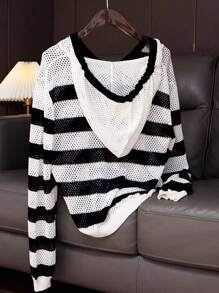 Flirla 時尚大尺碼空心條紋帽衫