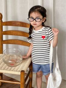 SHEIN Young Girl Heart Embroidery Stripe Tee