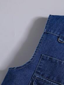 SHEIN 青少年男孩時尚休閒寬鬆舒適流行顏色對比貨物口袋設計無袖牛仔馬甲外套，日常穿著和返校服裝全配 - 藍白色 - 查看 5