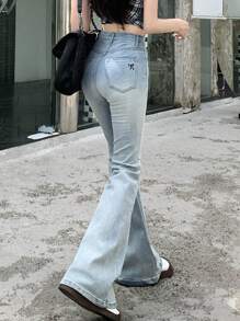 DAZY Women's Bowknot Printed Pocket Flare Casual Jeans