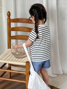 SHEIN Young Girl Heart Embroidery Stripe Tee