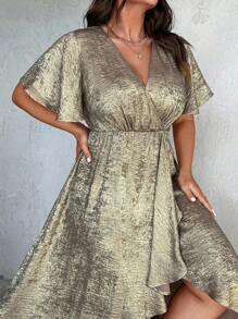 SHEIN Unity 夏季金屬交叉領蝴蝶袖裝飾包身連衣裙 - 金色 - 查看 1