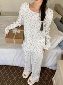 DAZY 宽松碎花印花宽圆领长袖上衣和裤子睡衣套装，白色，波浪边设计，秋冬服装 - 白色 - 查看 5